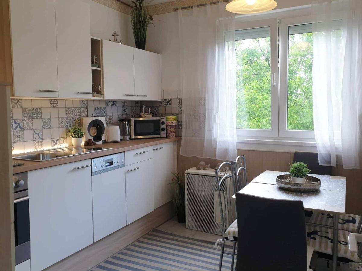 Appartamento Apartman Balaton Keszthely Esterno foto